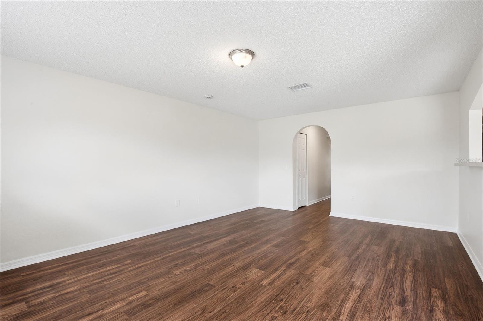 Image 13 of 36 For 11331 Ivy Flower Loop