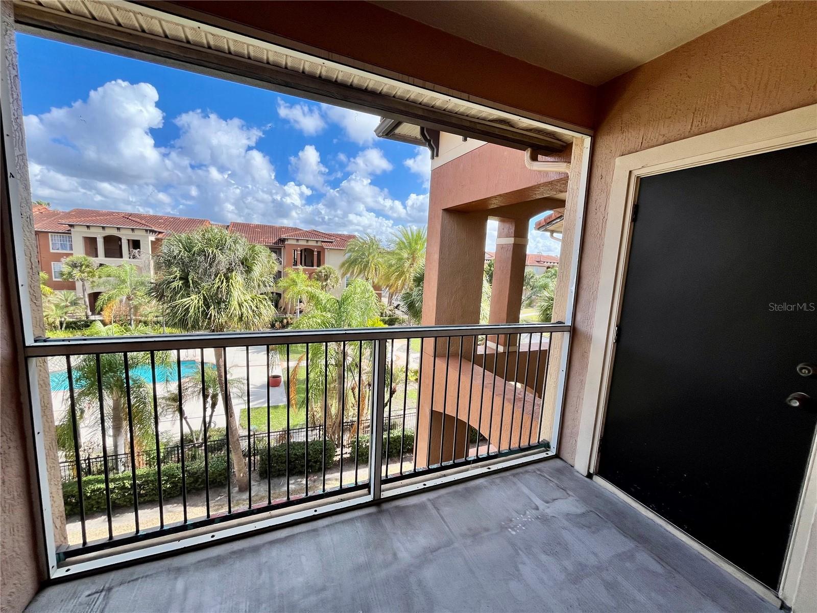 Image 14 of 27 For 5578 Metrowest Blvd  311