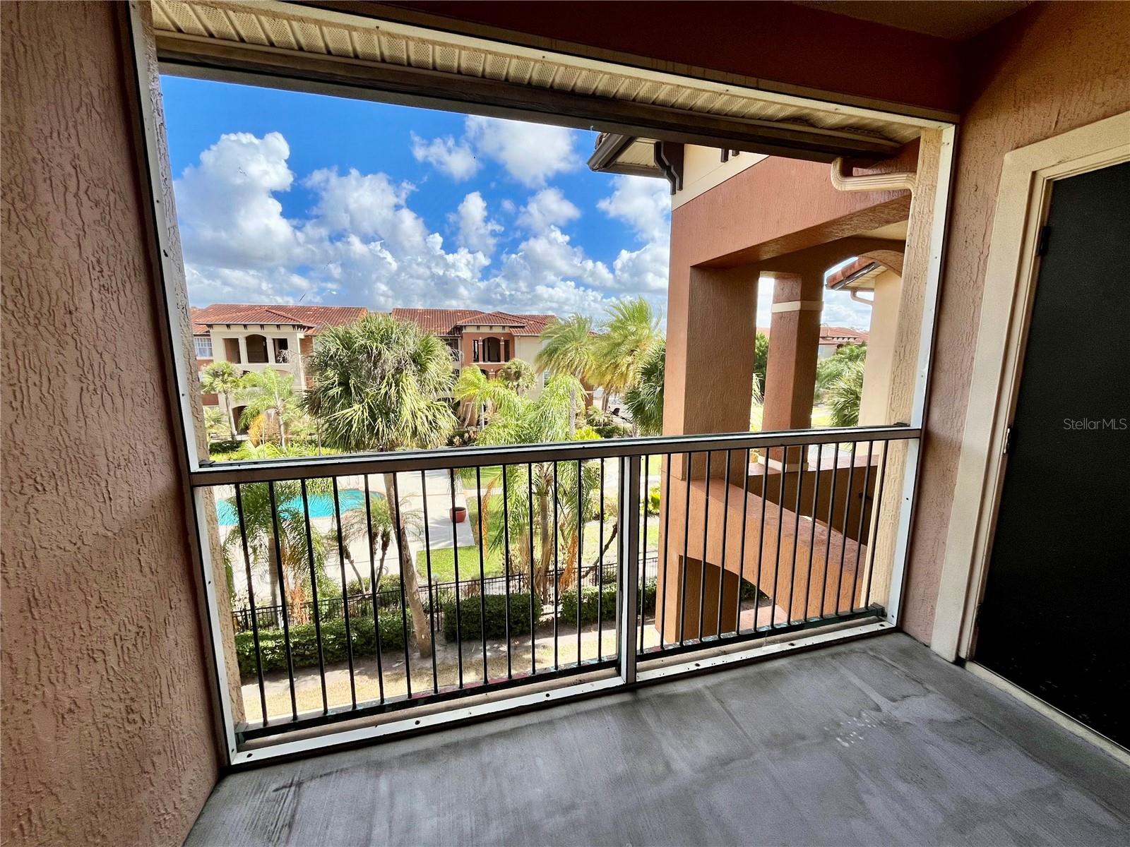 Image 17 of 27 For 5578 Metrowest Blvd  311