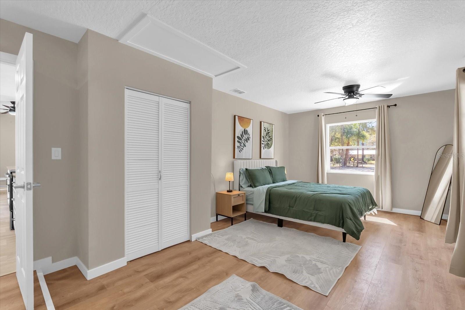 Image 17 of 25 For 4840 Mango Avenue