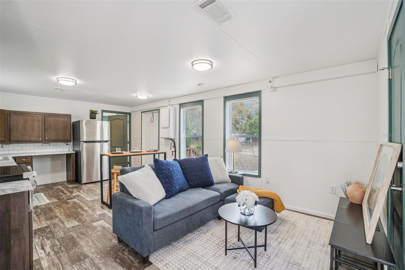 Image 3 of 18 For 808 124th Avenue