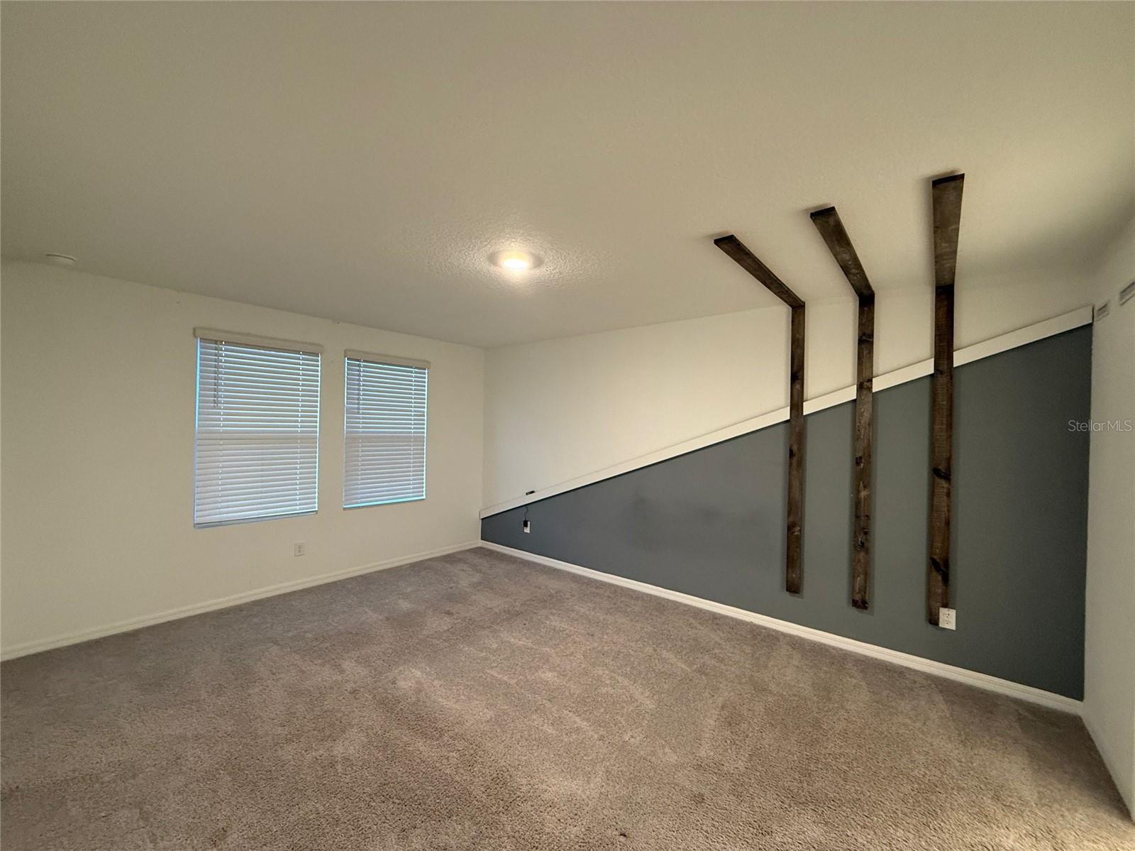 Image 16 of 17 For 831 Longboat Drive