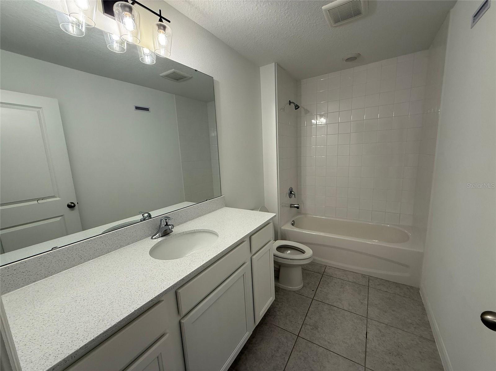 Image 4 of 17 For 831 Longboat Drive