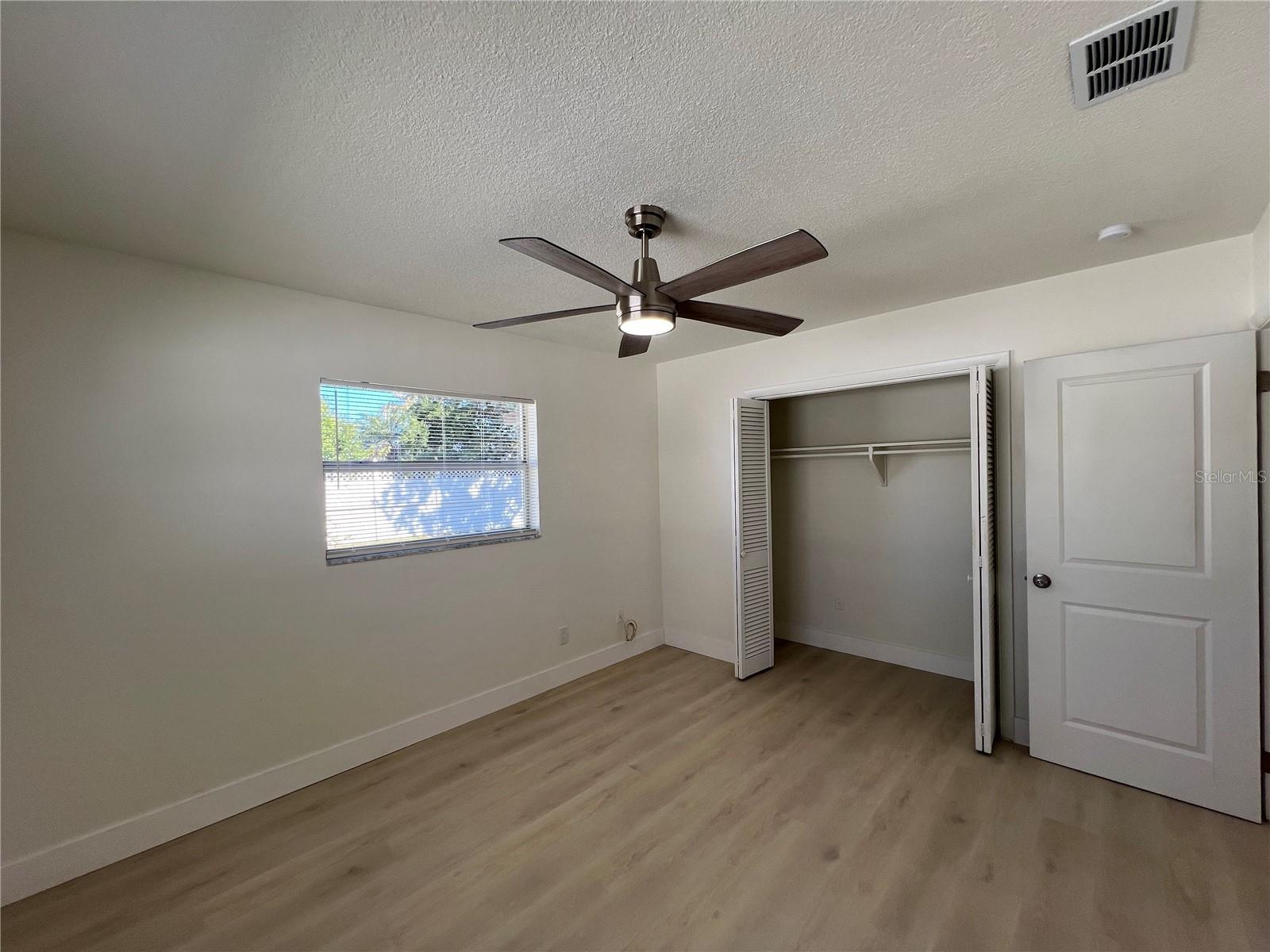 Image 22 of 63 For 2502 Tropical Shores Drive Se