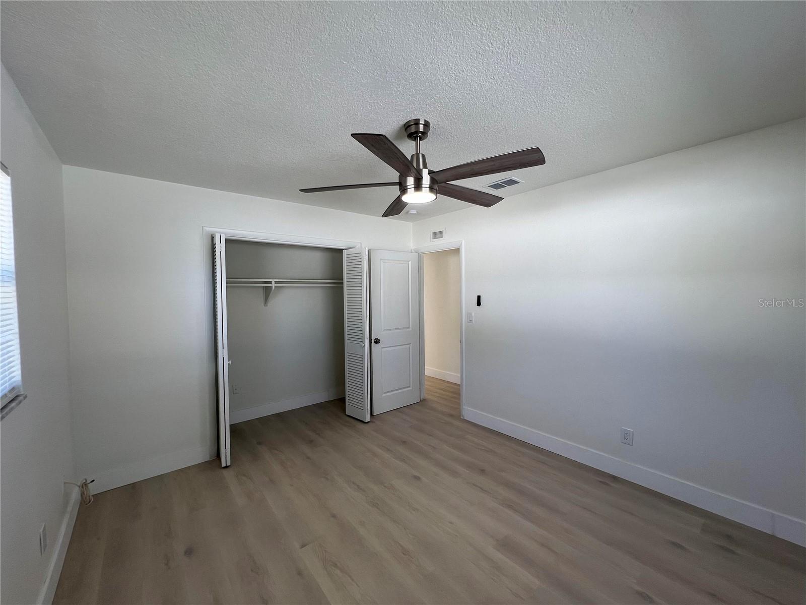 Image 26 of 63 For 2502 Tropical Shores Drive Se