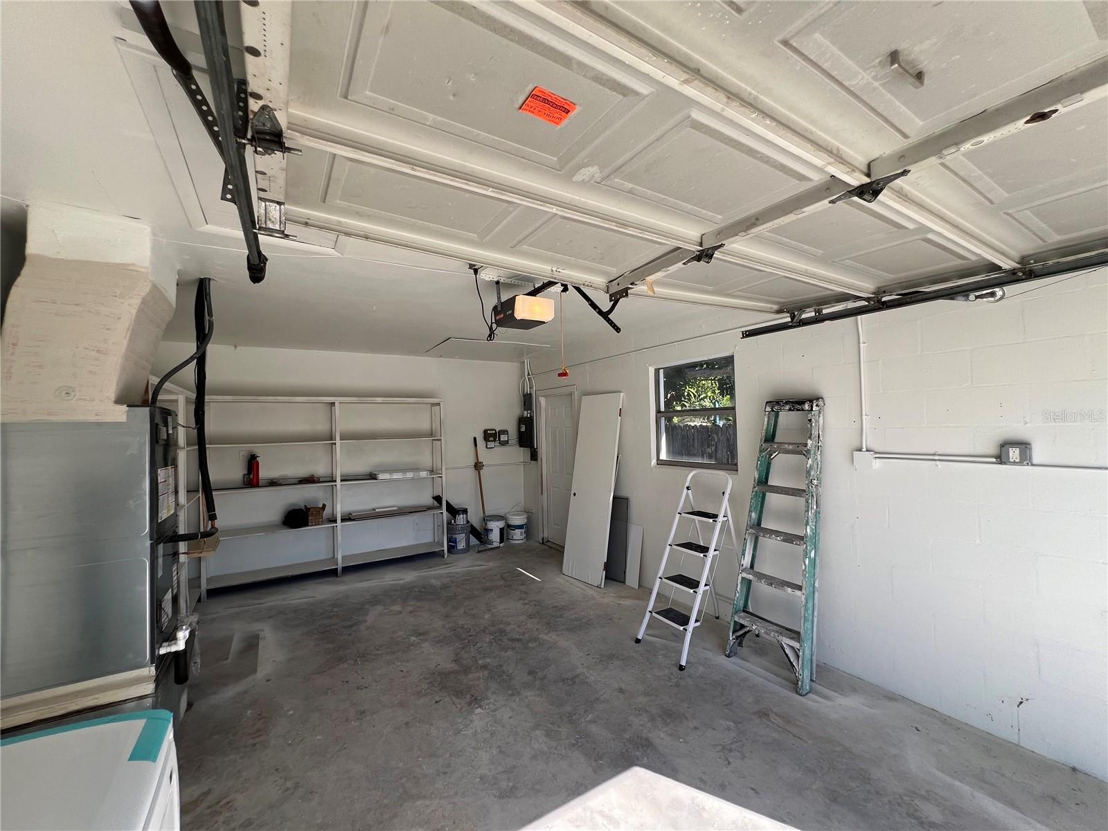 Image 41 of 63 For 2502 Tropical Shores Drive Se