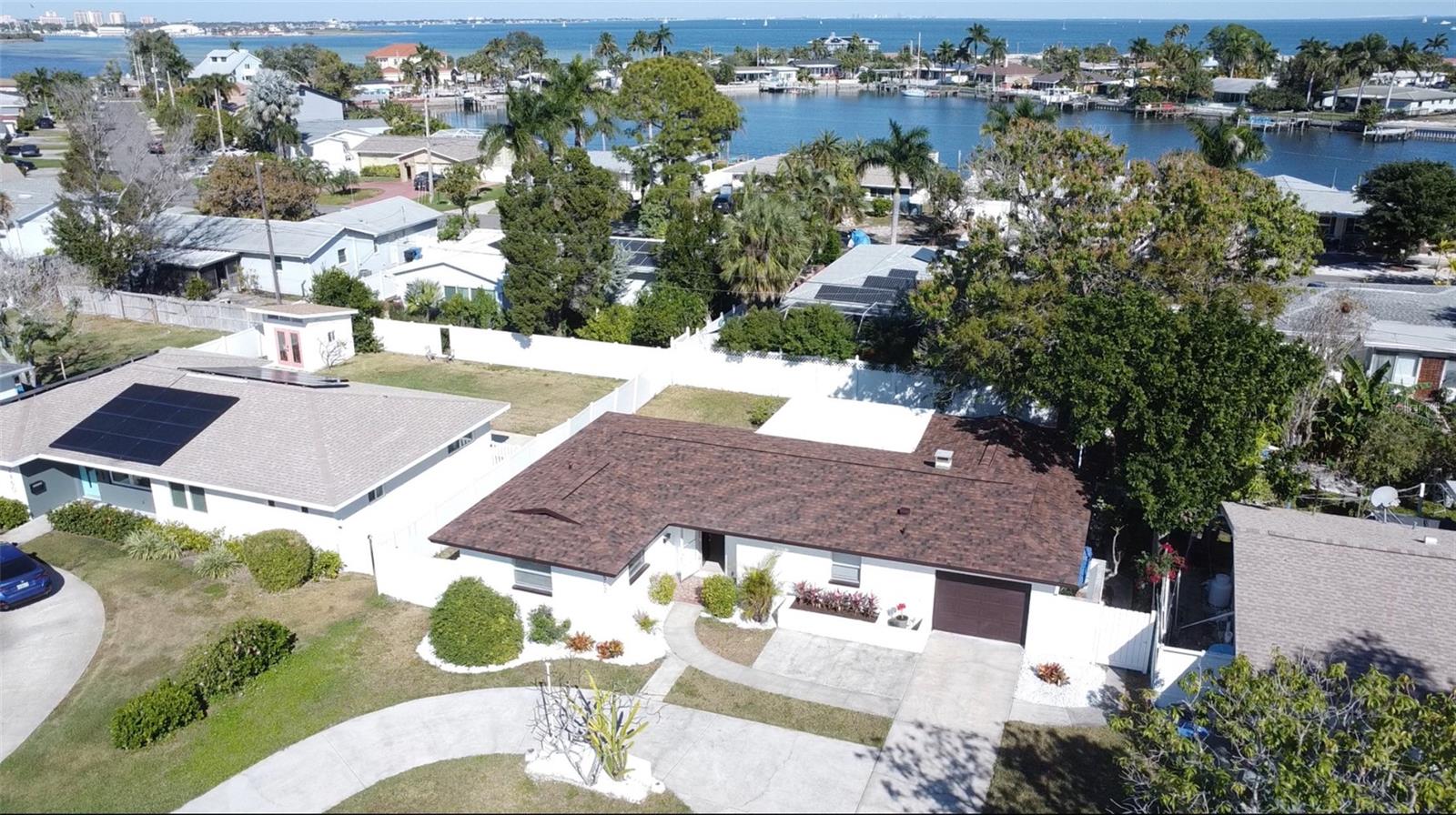 Image 57 of 63 For 2502 Tropical Shores Drive Se