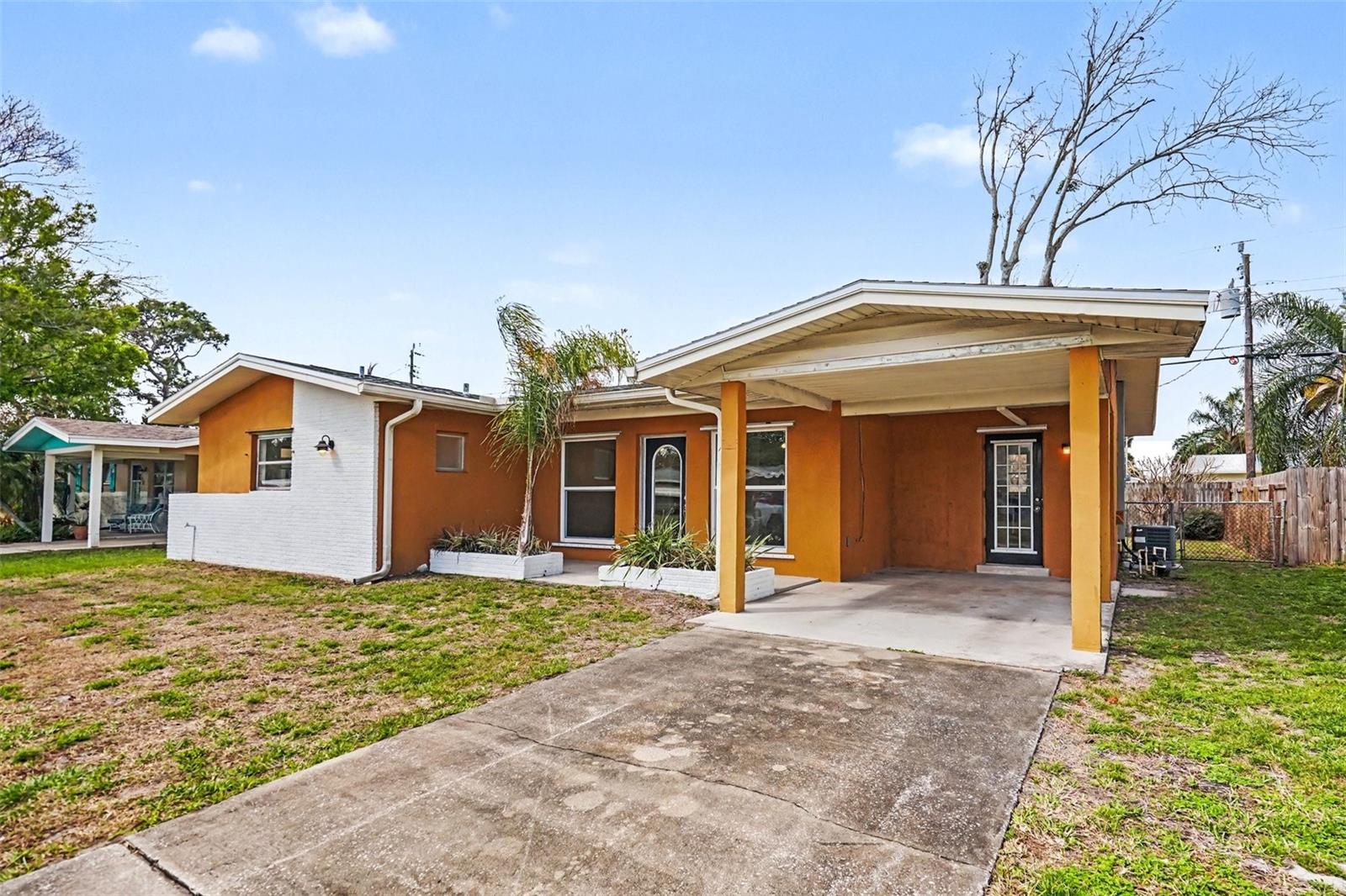 Image 2 of 28 For 770 Mohawk Avenue