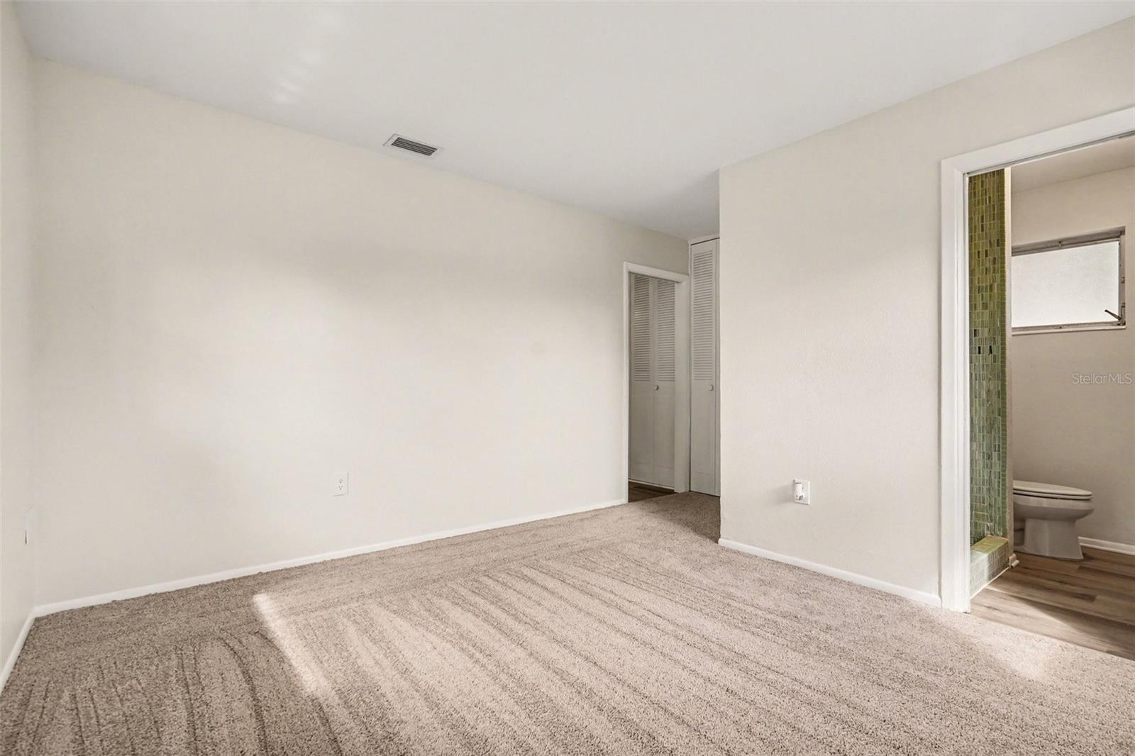 Image 22 of 28 For 770 Mohawk Avenue