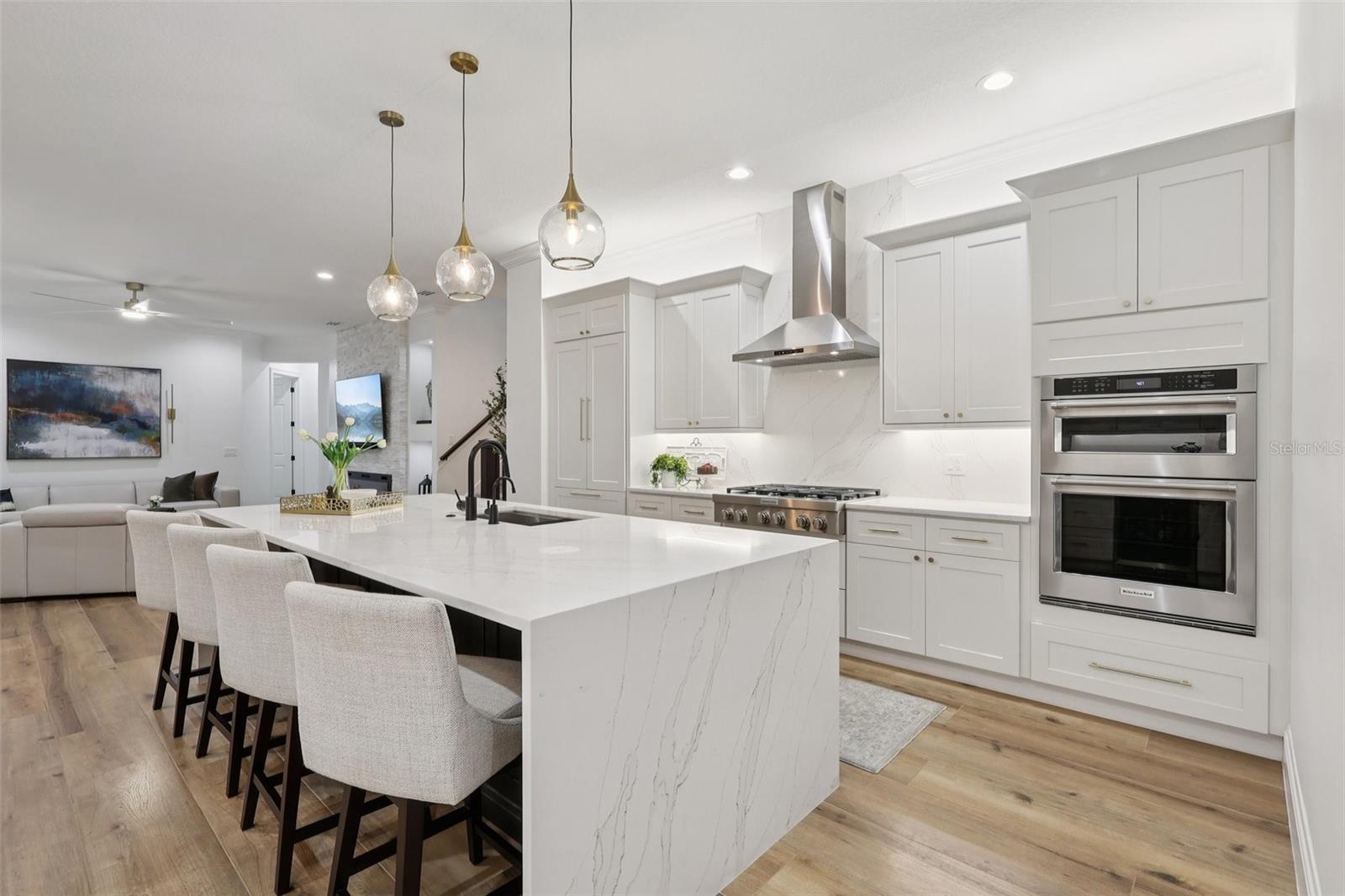 Image 17 of 67 For 5926 Blakeford Drive