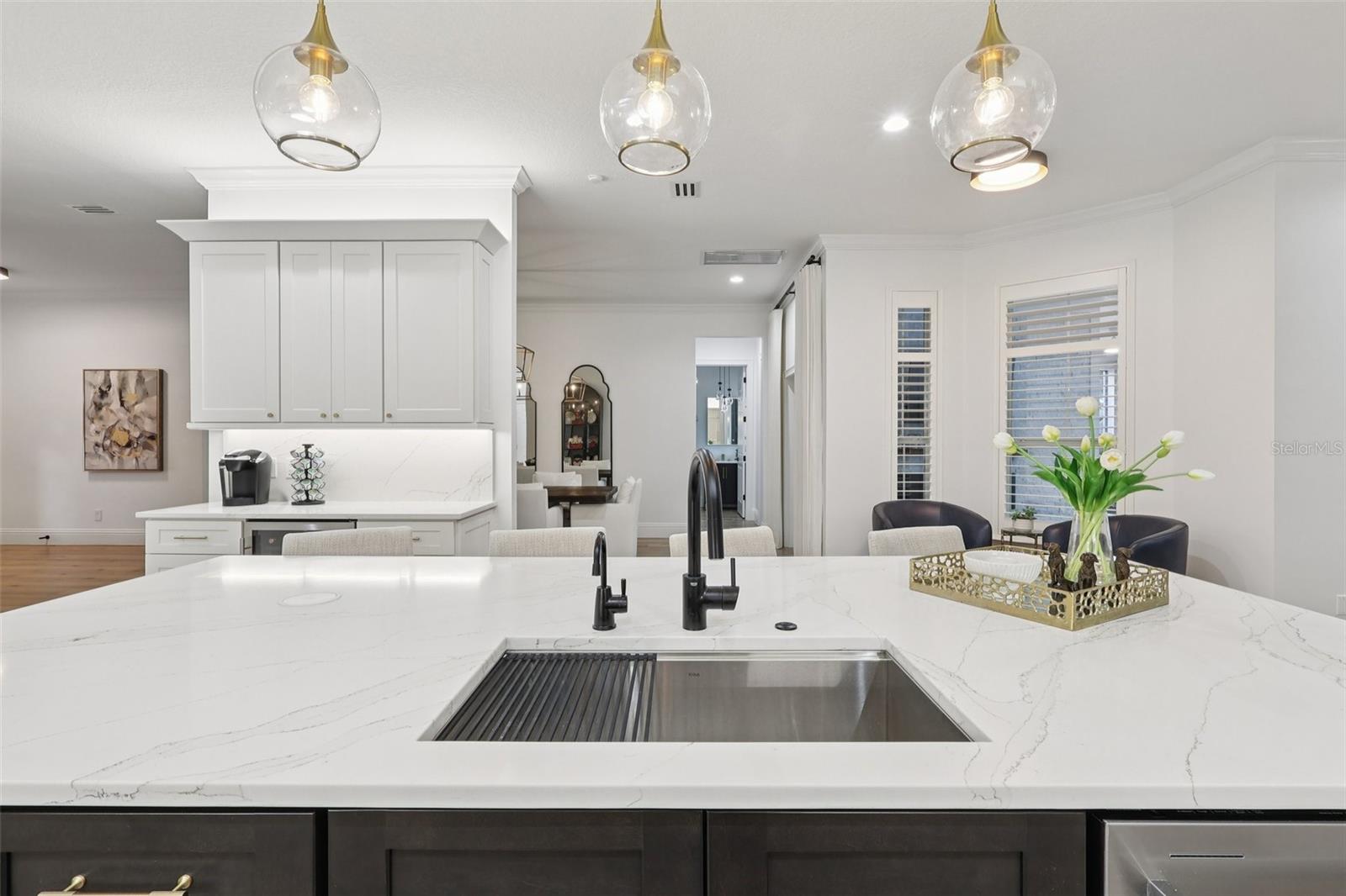 Image 19 of 67 For 5926 Blakeford Drive