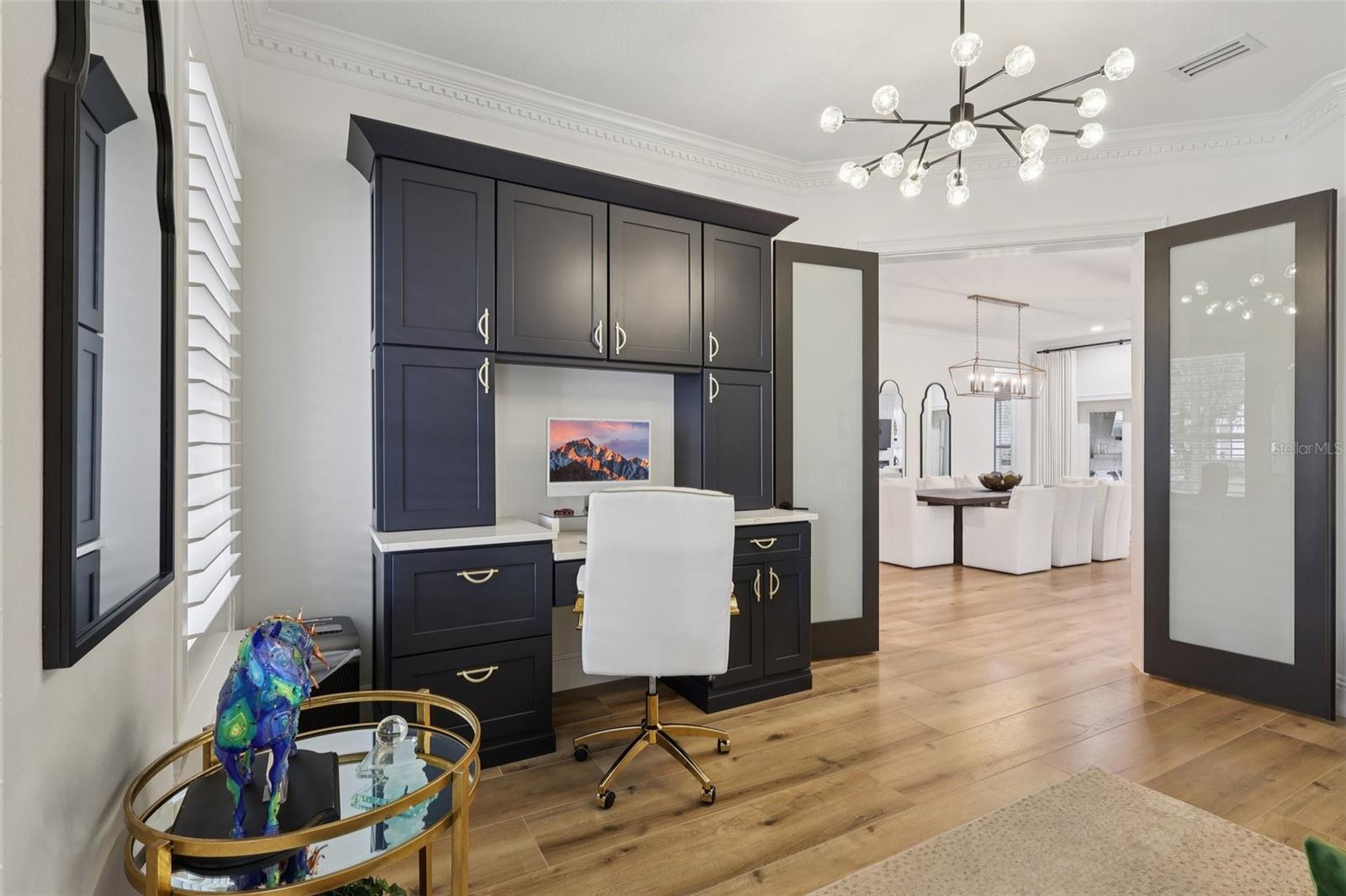 Image 22 of 67 For 5926 Blakeford Drive