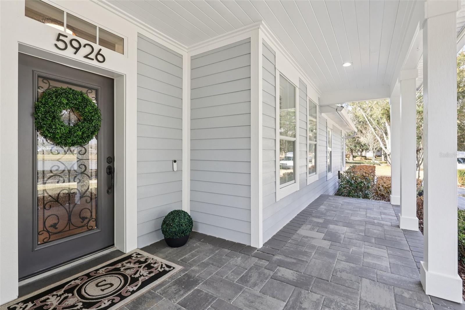 Image 4 of 67 For 5926 Blakeford Drive