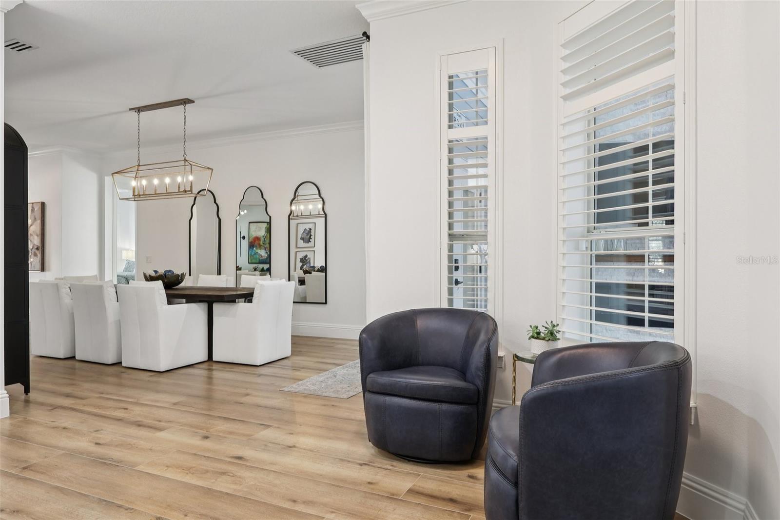 Image 9 of 67 For 5926 Blakeford Drive