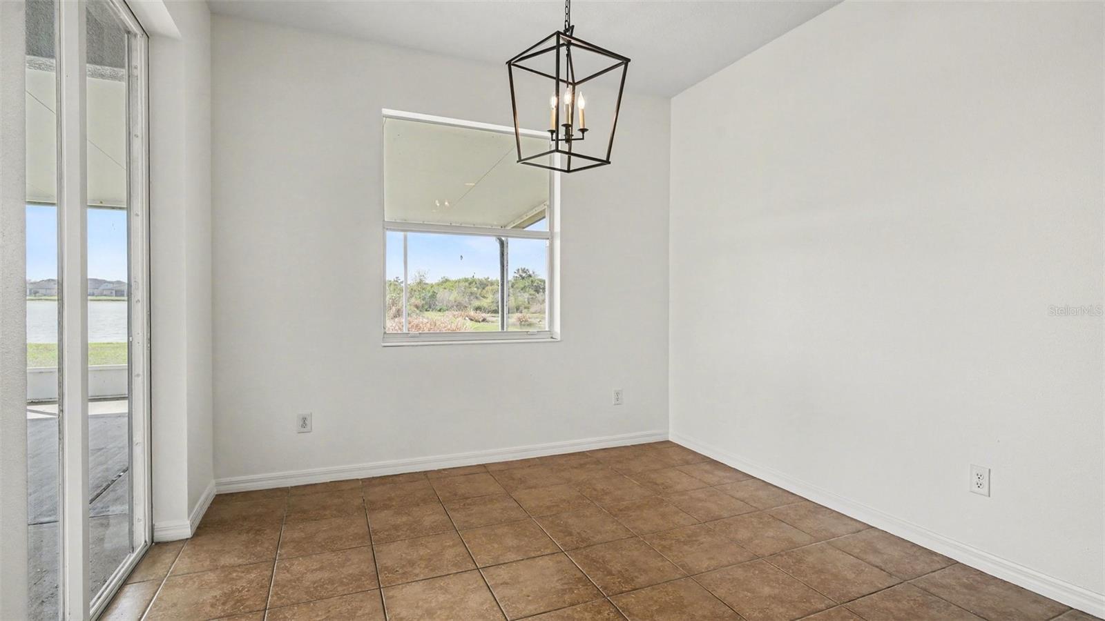 Image 11 of 40 For 9033 Sienna Moss Lane