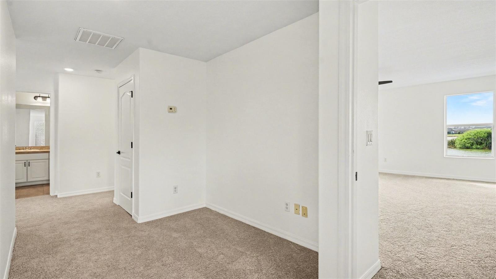 Image 20 of 40 For 9033 Sienna Moss Lane