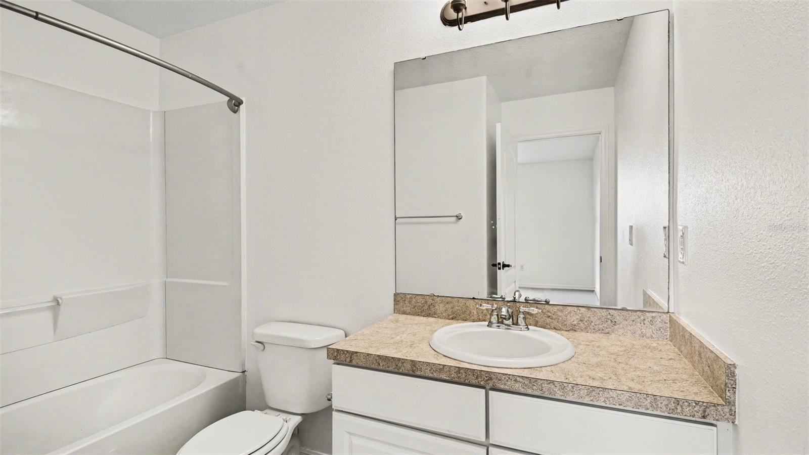 Image 31 of 40 For 9033 Sienna Moss Lane