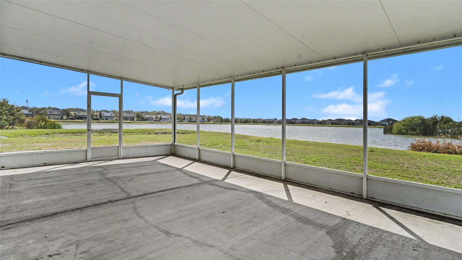 Image 37 of 40 For 9033 Sienna Moss Lane