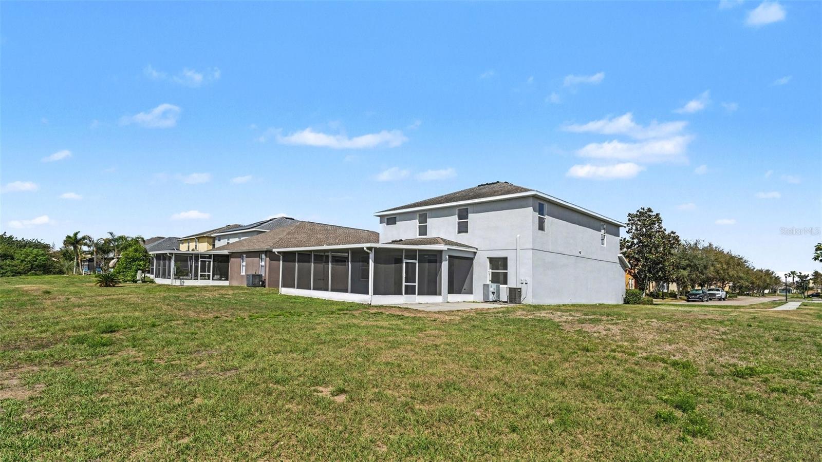 Image 39 of 40 For 9033 Sienna Moss Lane