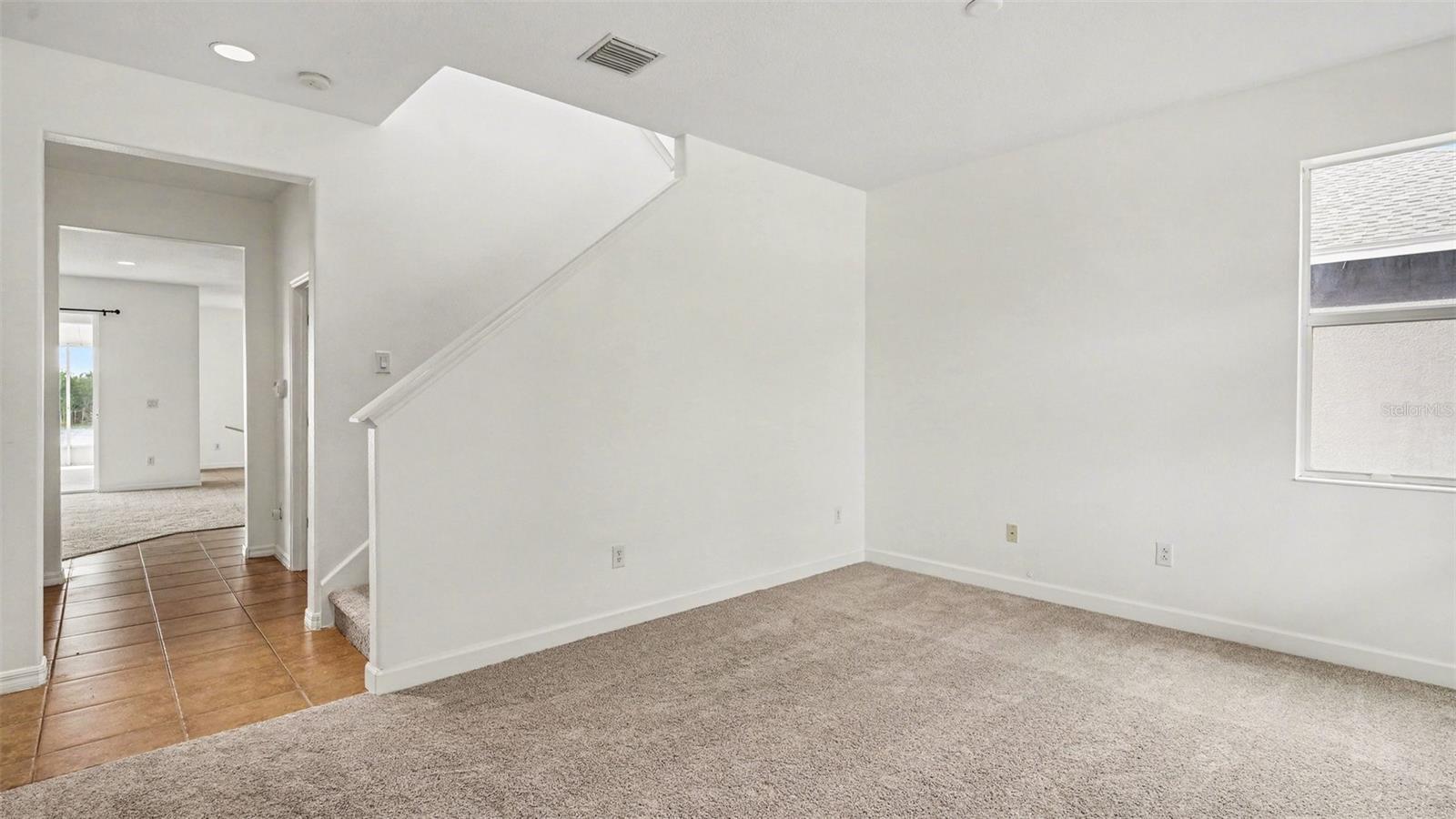 Image 5 of 40 For 9033 Sienna Moss Lane