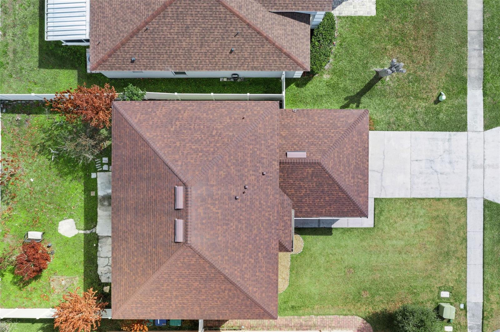 Image 33 of 39 For 11245 Dacre Lane