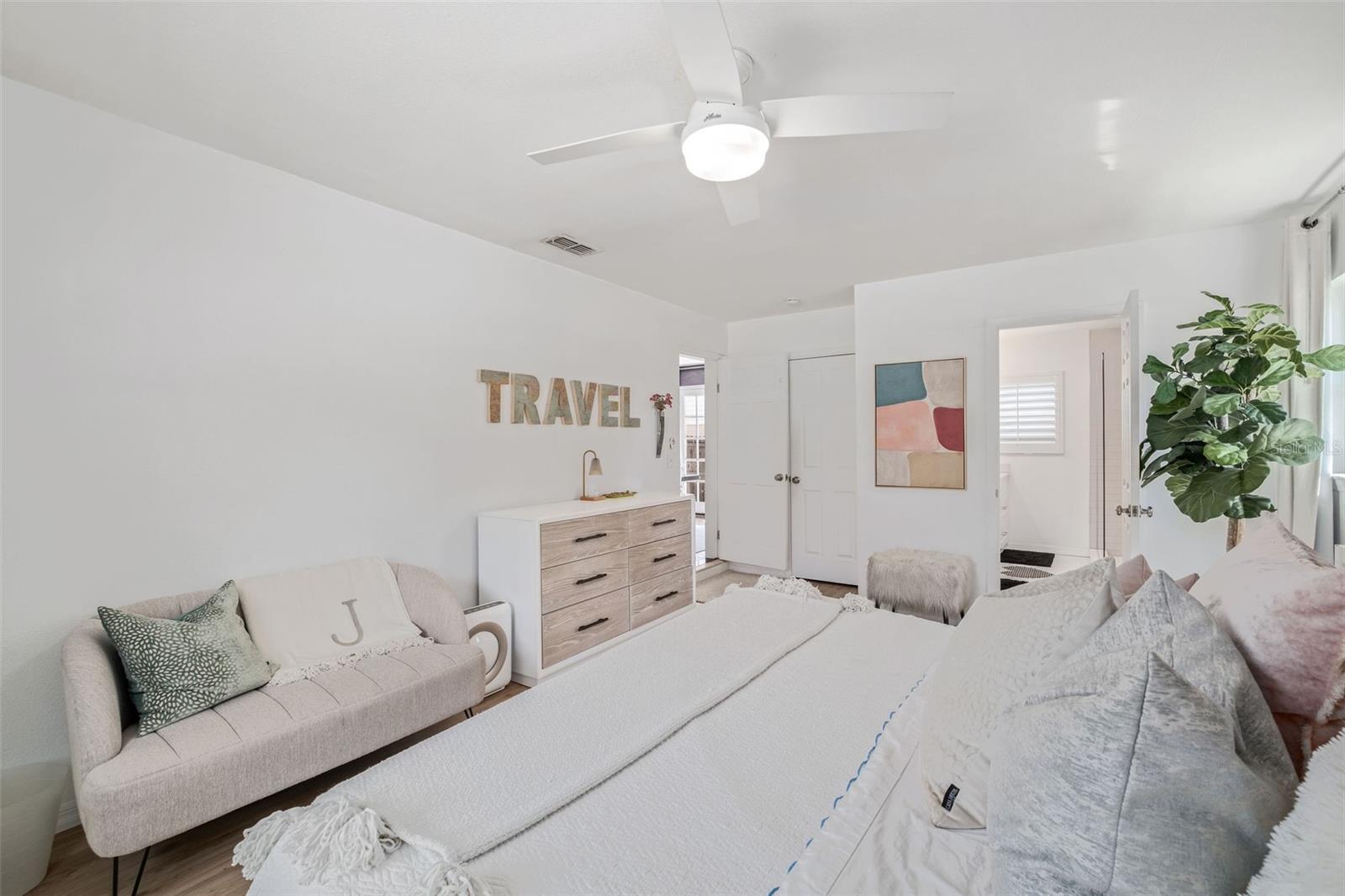 Image 16 of 29 For 218 Orange Terrace Drive