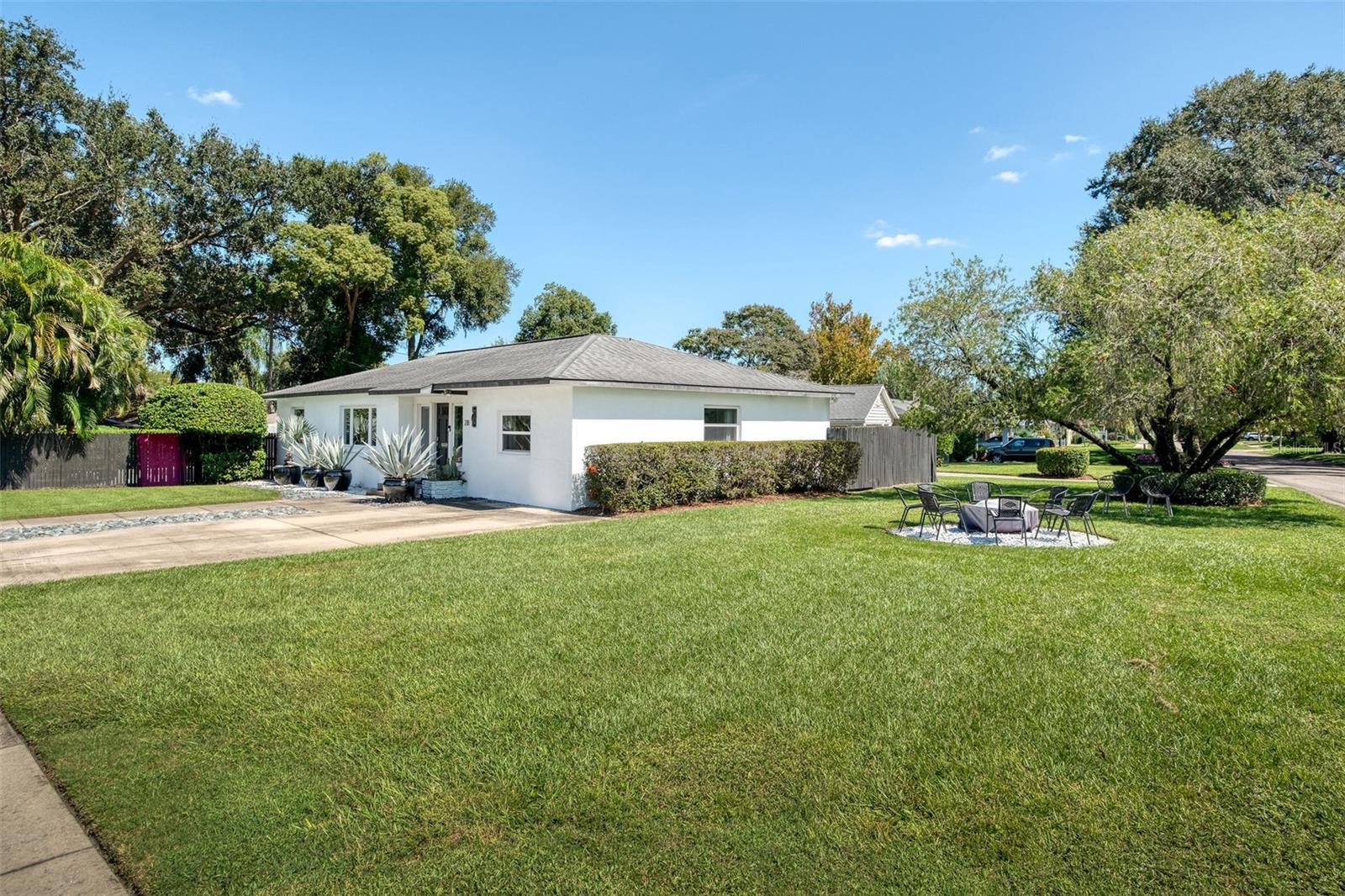 Image 4 of 29 For 218 Orange Terrace Drive