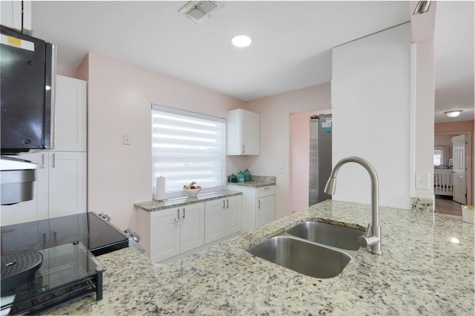 Image 14 of 41 For 1126 Orwell Avenue