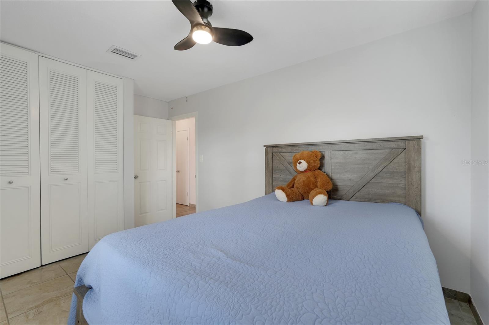 Image 24 of 41 For 1126 Orwell Avenue