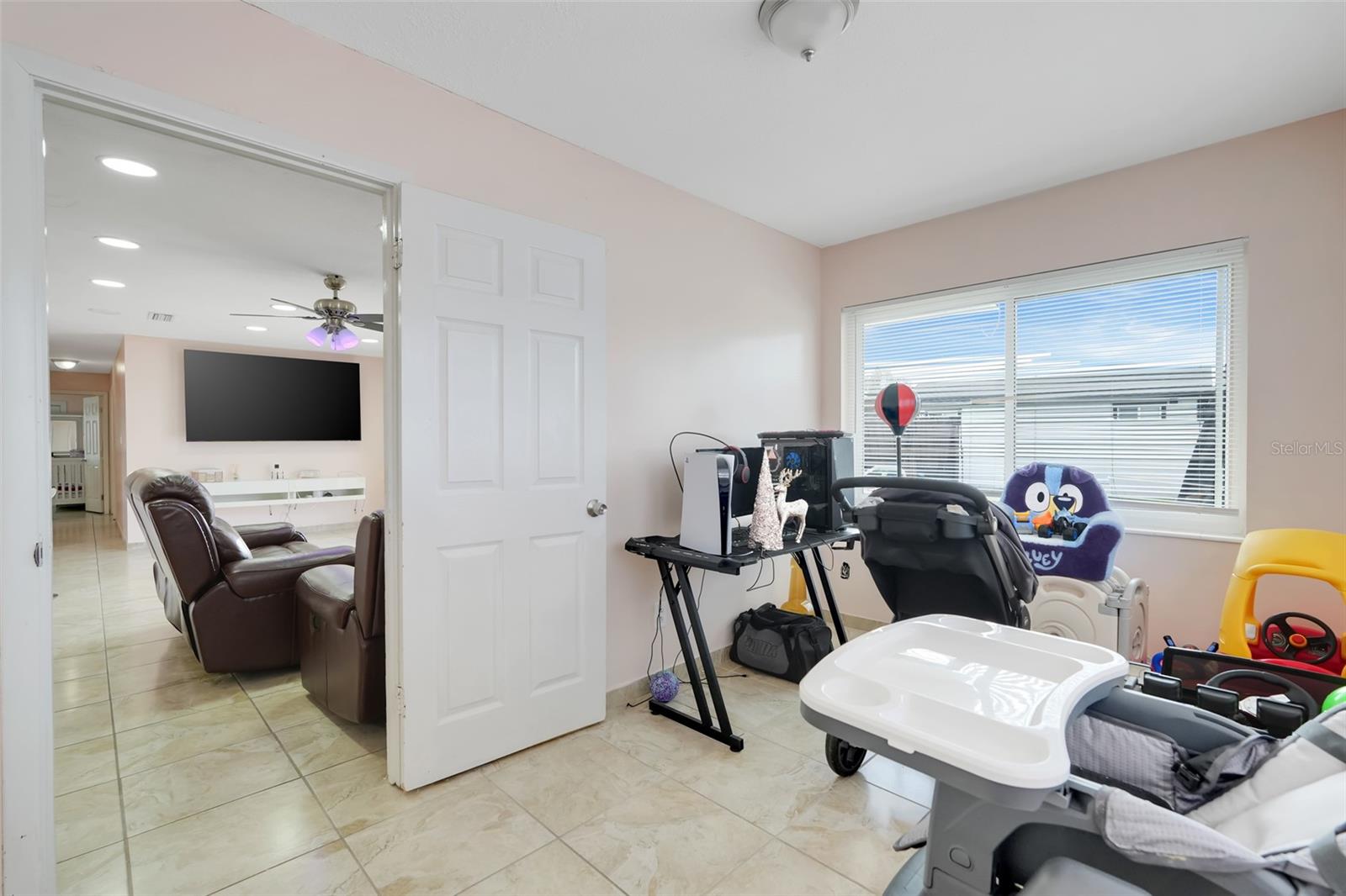 Image 25 of 41 For 1126 Orwell Avenue