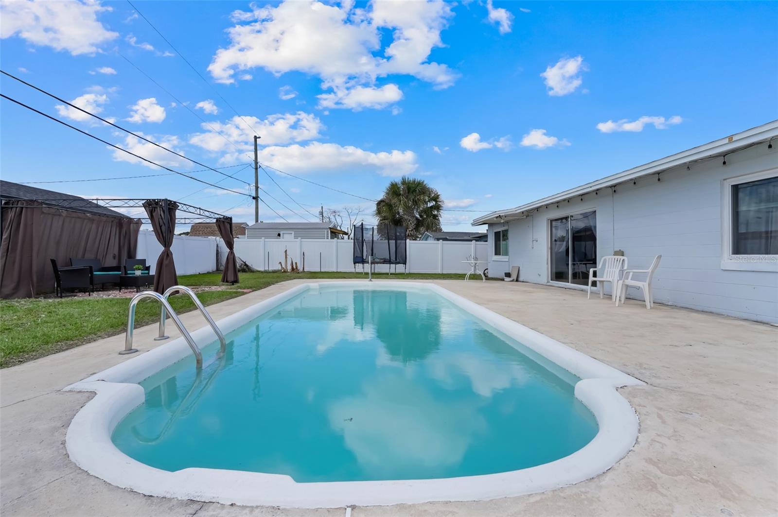 Image 27 of 41 For 1126 Orwell Avenue