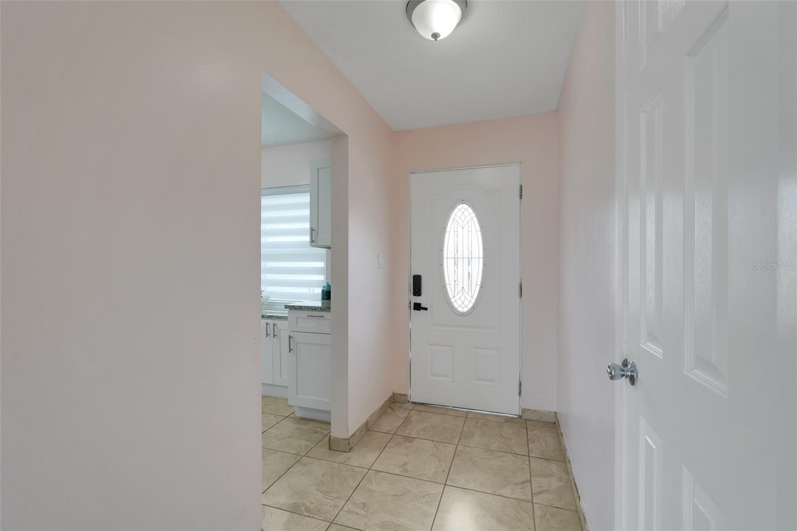 Image 7 of 41 For 1126 Orwell Avenue