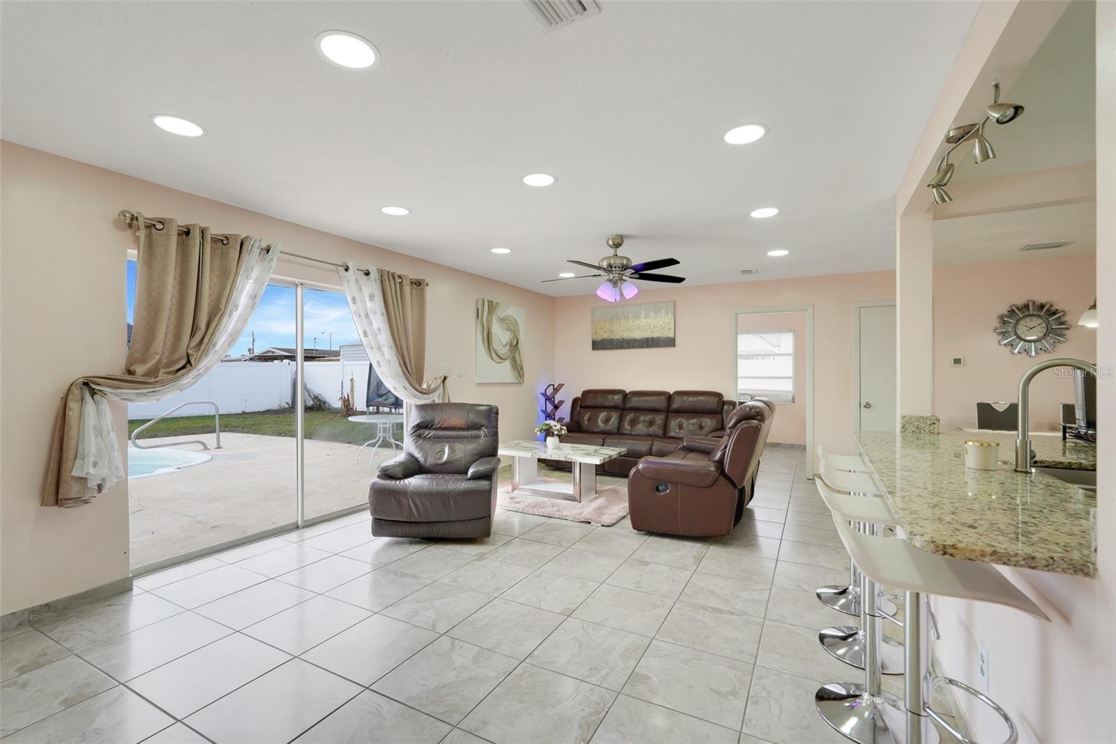 Image 8 of 41 For 1126 Orwell Avenue