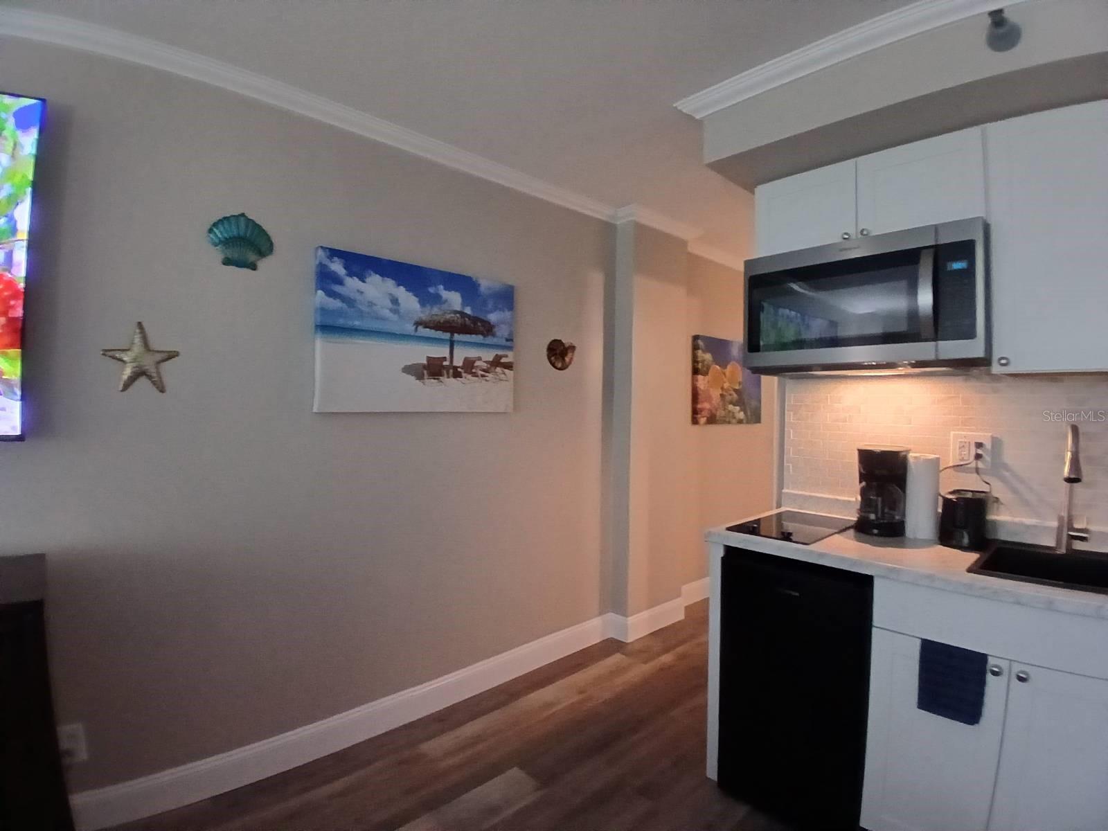 Image 7 of 29 For 1909 Atlantic Avenue 4030