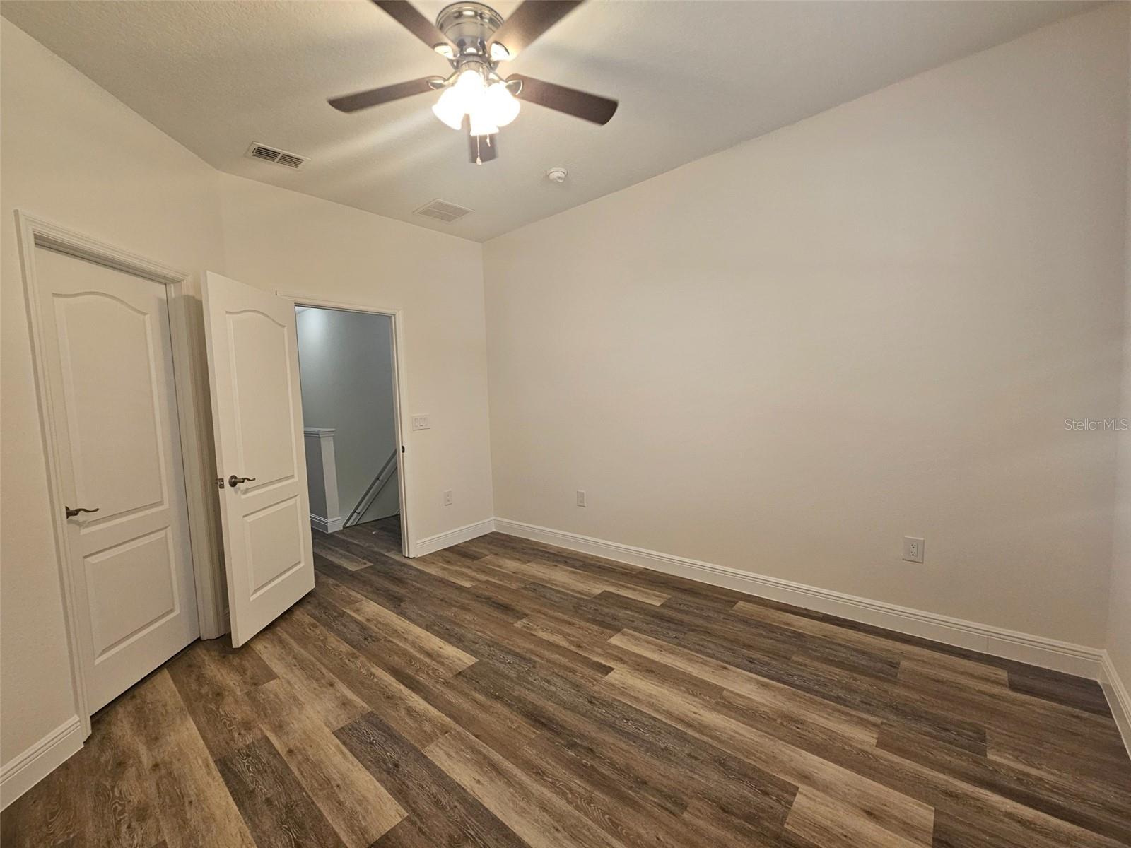 Image 14 of 24 For 136 Weymouth Drive