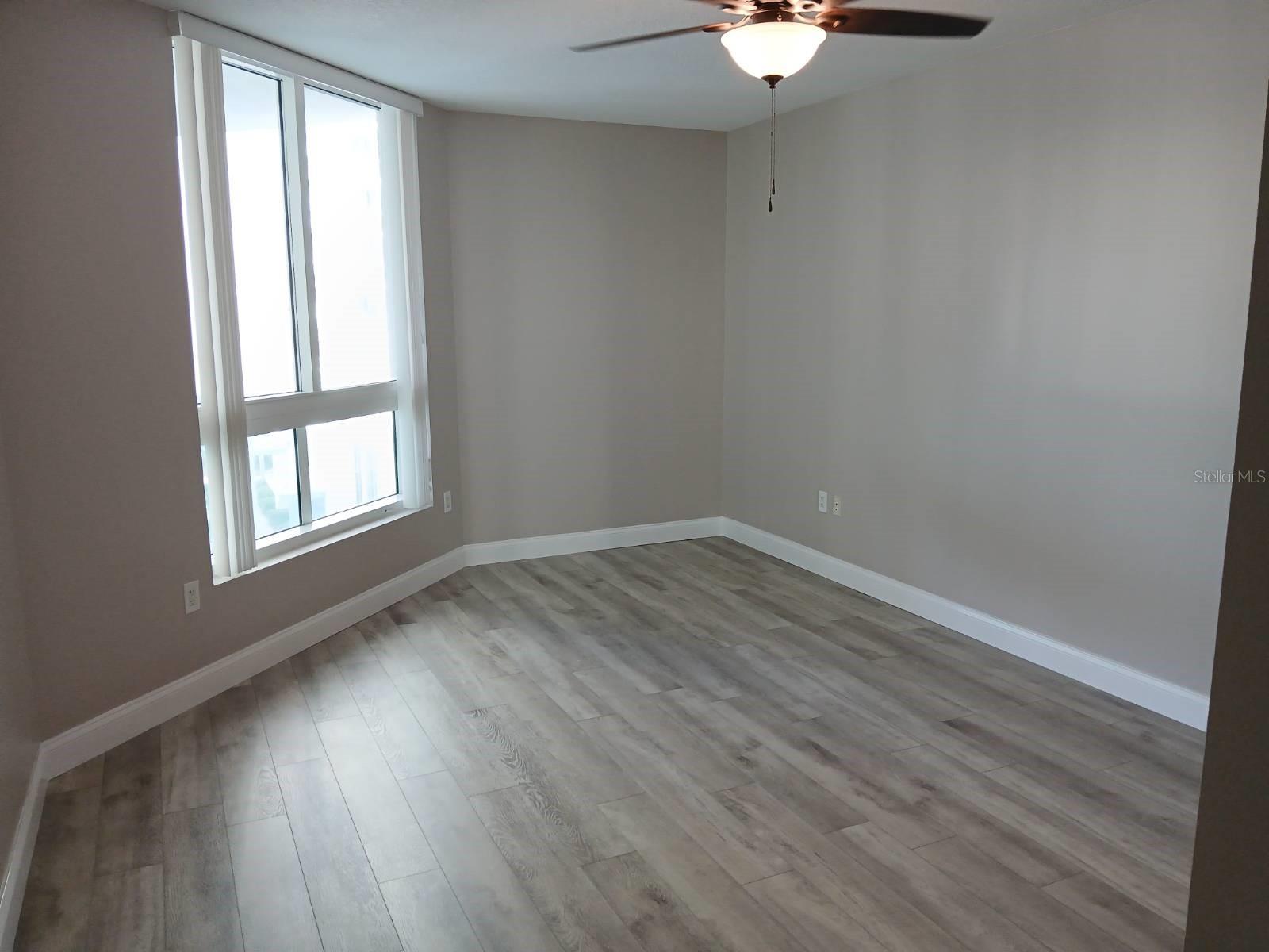 Image 13 of 24 For 231 Riverside Drive 308-1