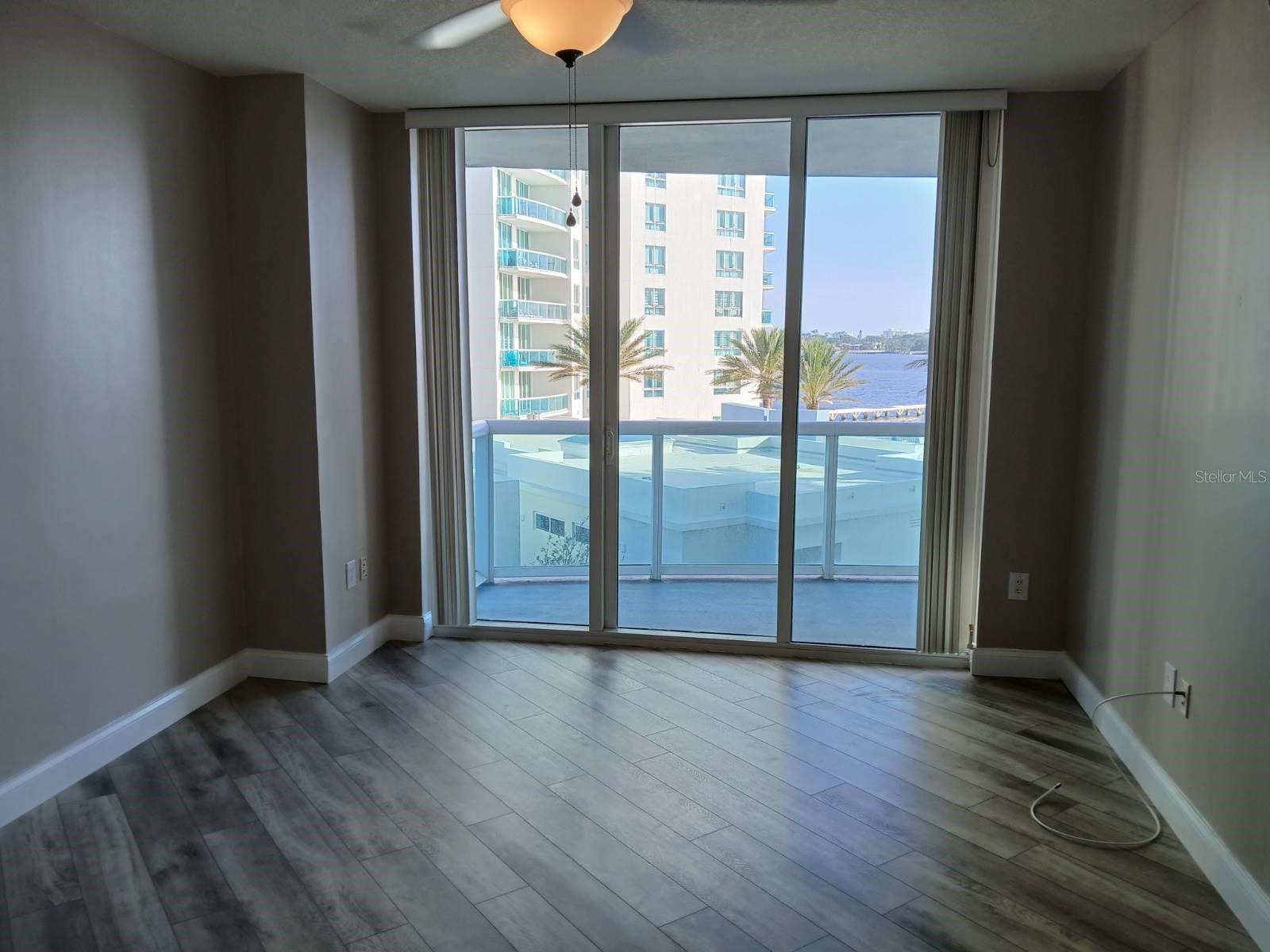 Image 14 of 24 For 231 Riverside Drive 308-1