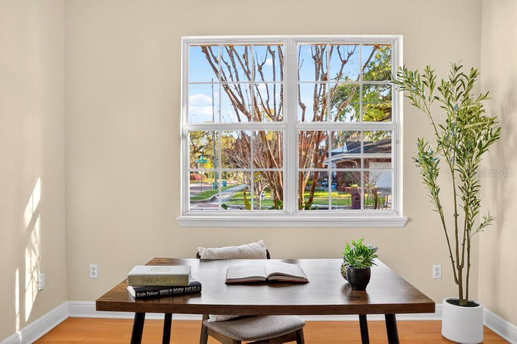 Image 27 of 89 For 548 Hyer Avenue