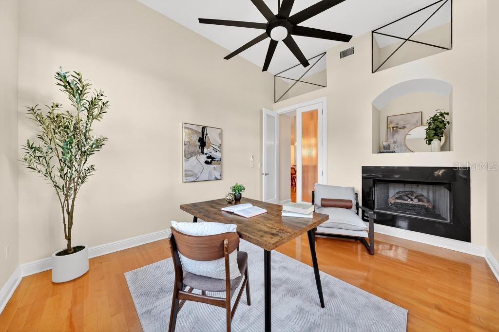 Image 37 of 89 For 548 Hyer Avenue