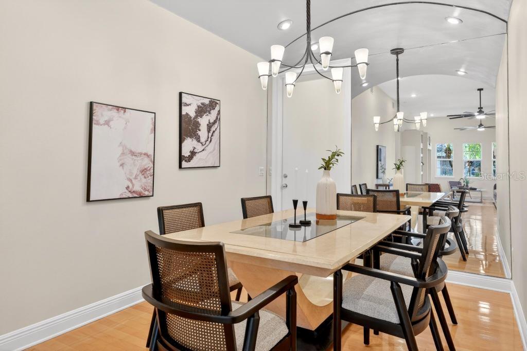 Image 70 of 89 For 548 Hyer Avenue