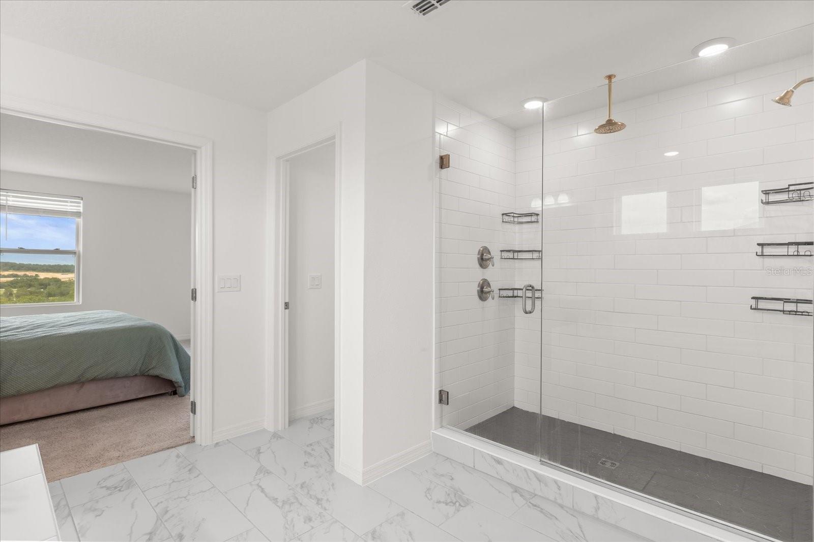 Image 23 of 48 For 2302 Gold Dust Drive