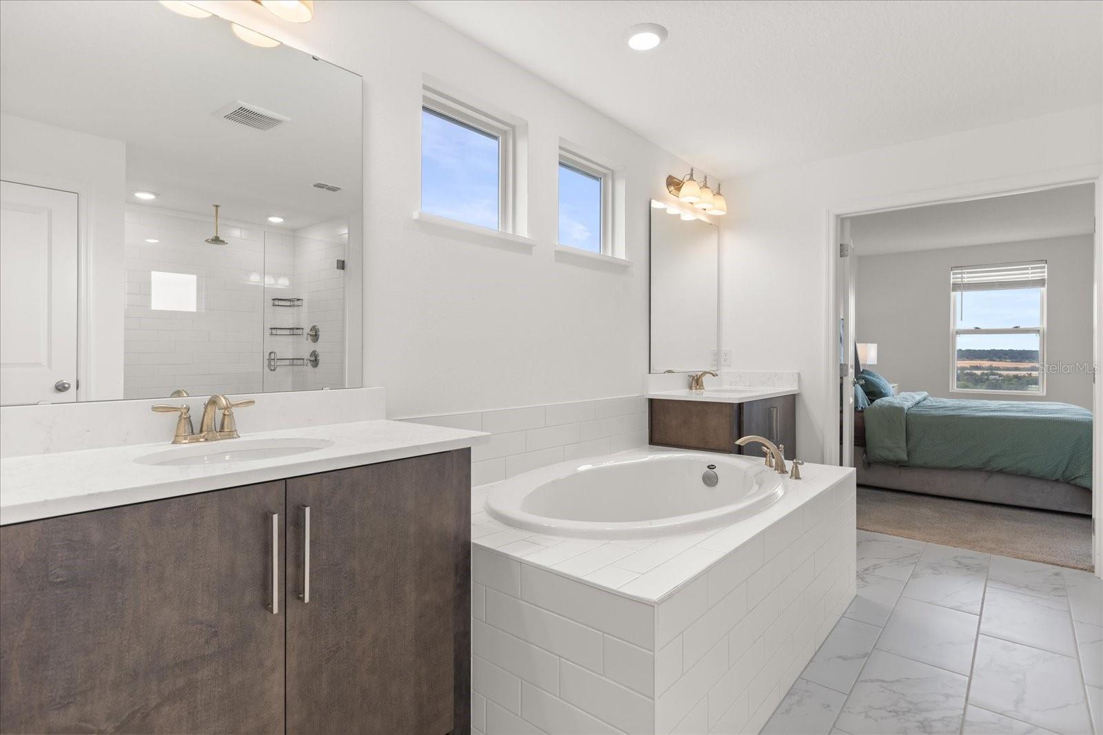 Image 24 of 48 For 2302 Gold Dust Drive