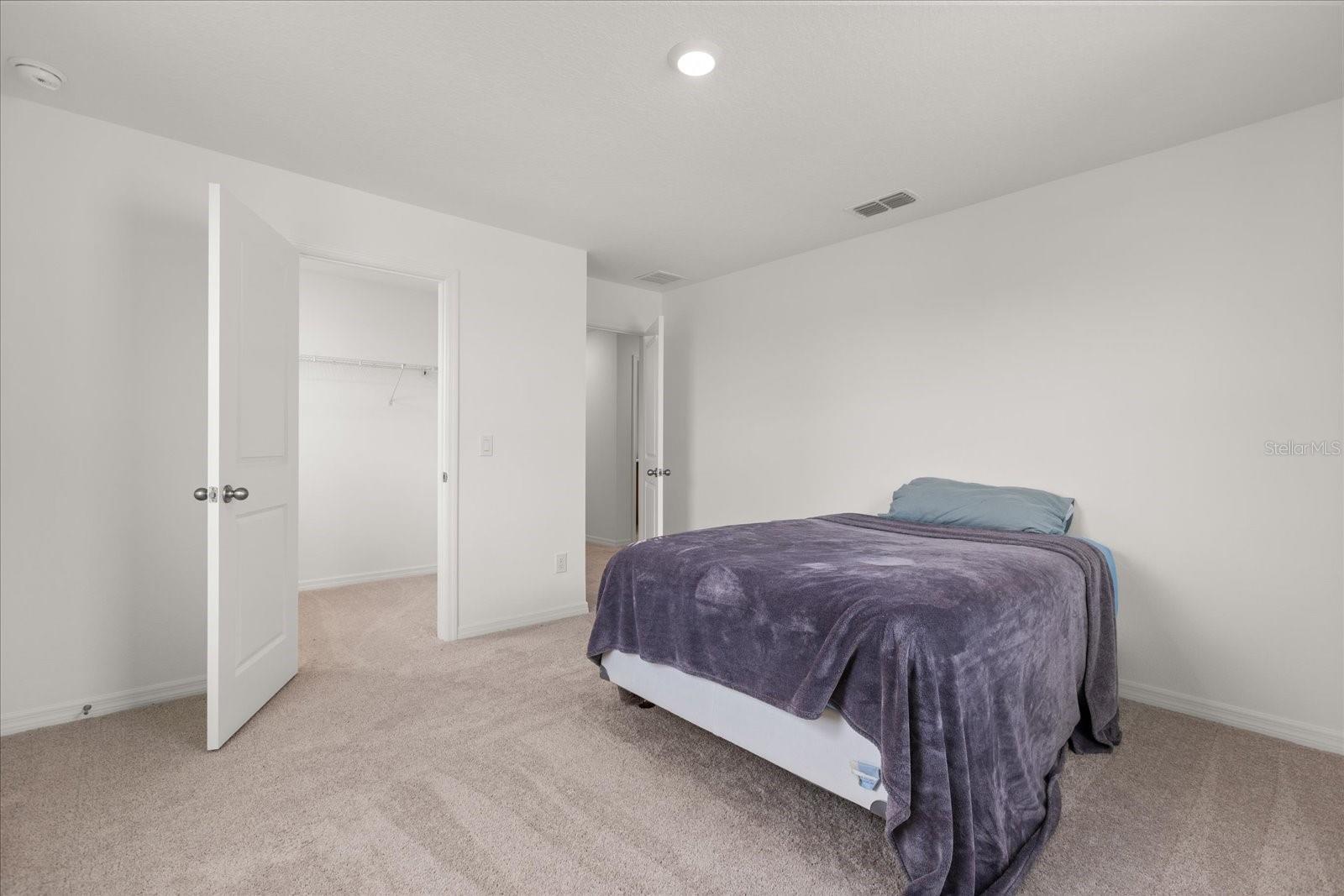 Image 28 of 48 For 2302 Gold Dust Drive