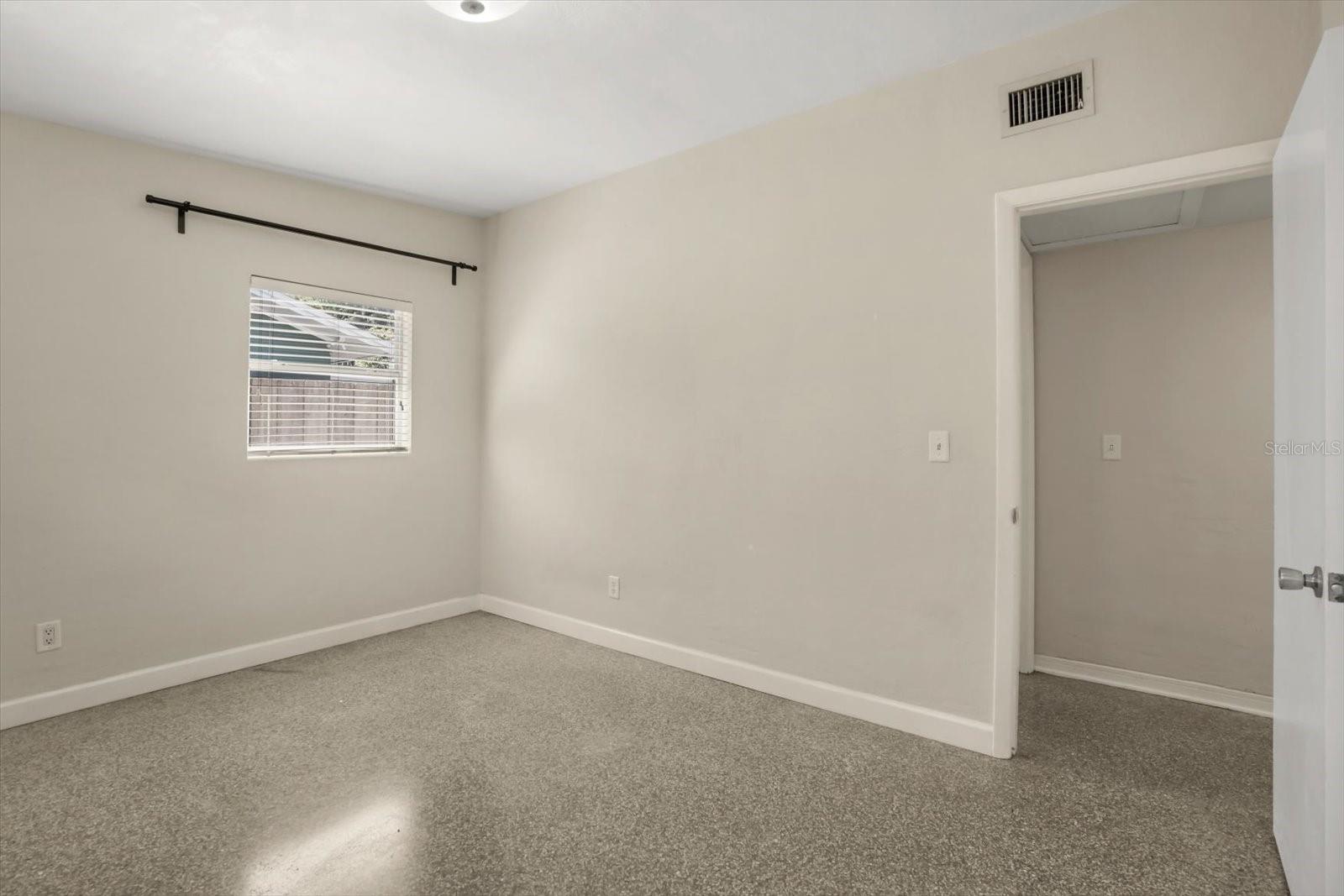 Image 24 of 29 For 2779 Sanbina Street