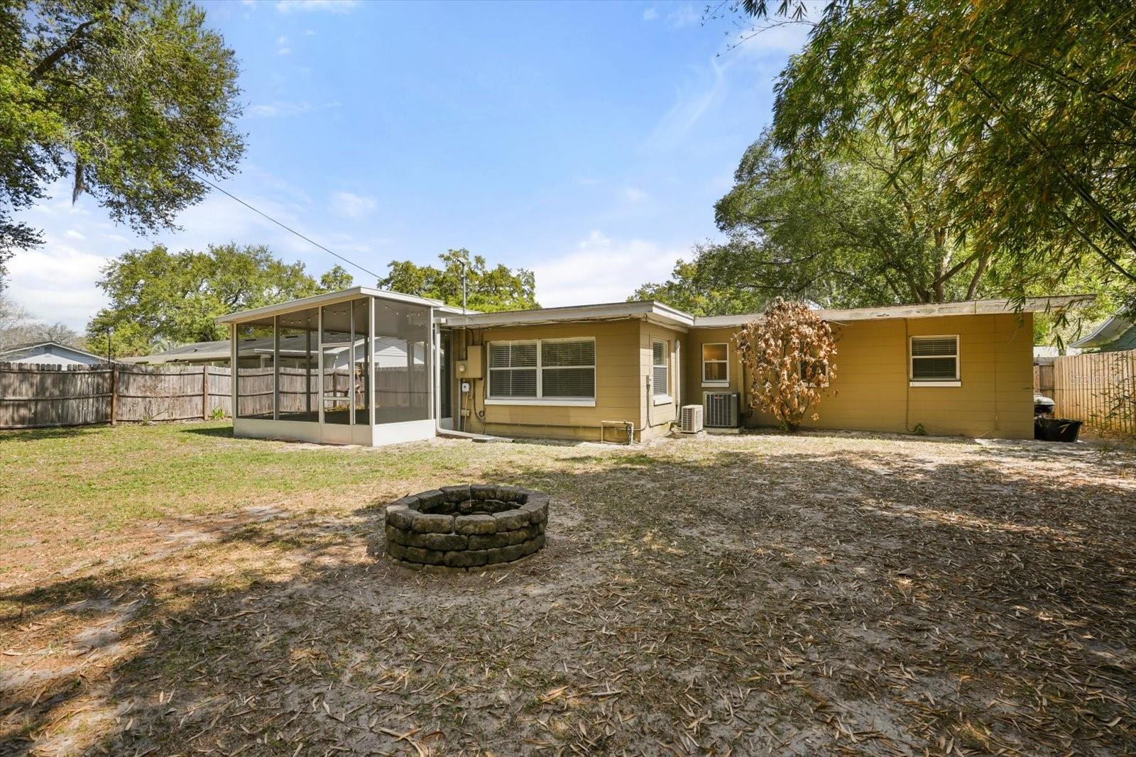 Image 25 of 29 For 2779 Sanbina Street