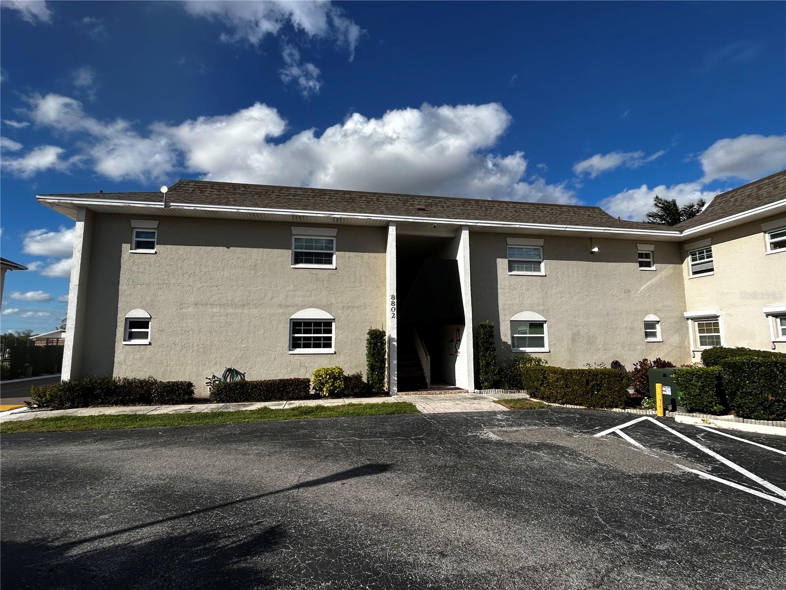 Details for 8802 Bay Pointe Drive 102, TAMPA, FL 33615