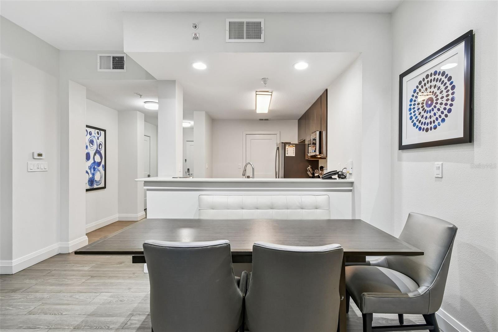 Image 11 of 30 For 14501 Grove Resort Ave 3621