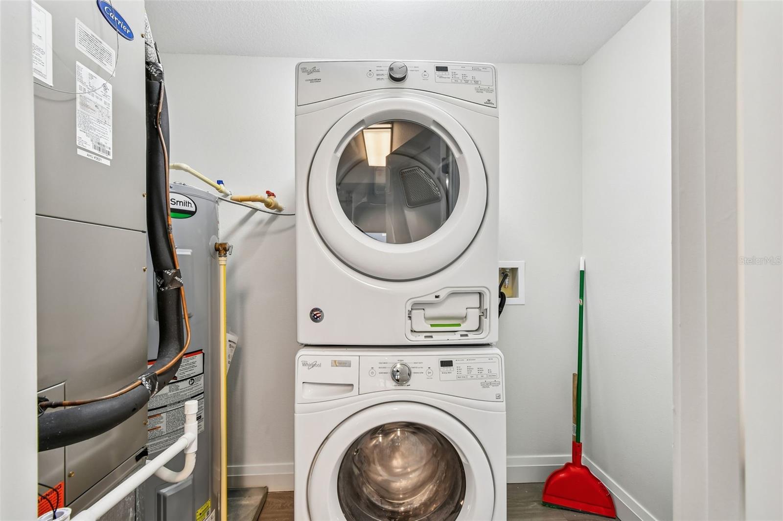 Image 27 of 30 For 14501 Grove Resort Ave 3621