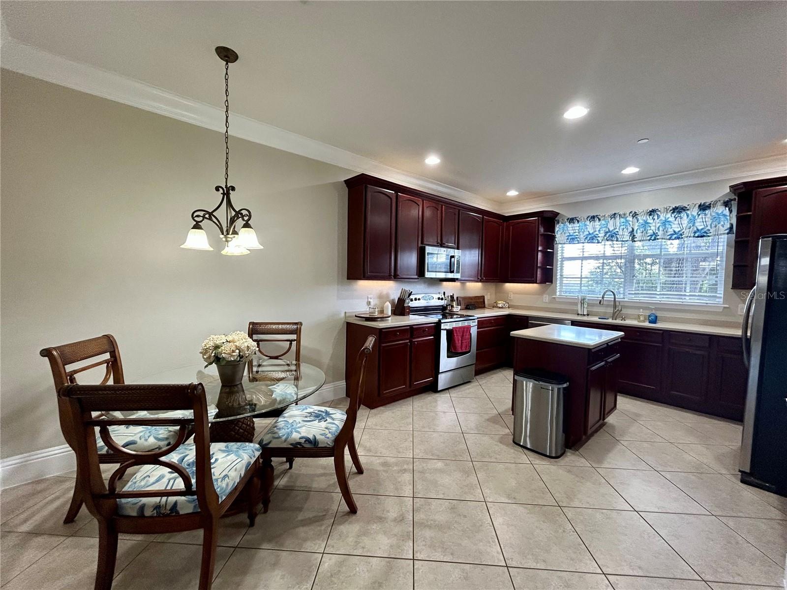 Image 5 of 18 For 328 Nautica Mile Drive