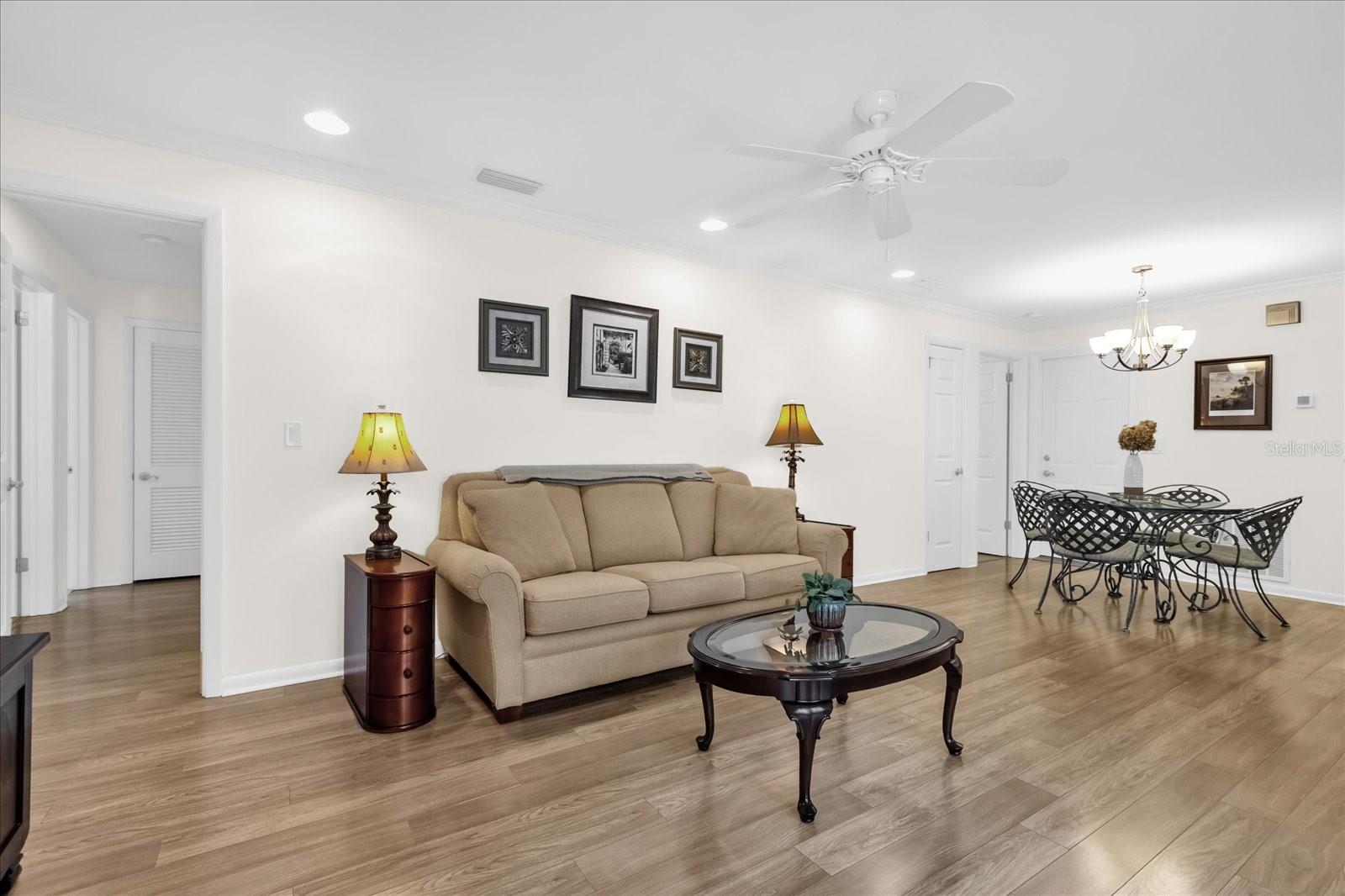 Image 14 of 34 For 649 Berwick Drive